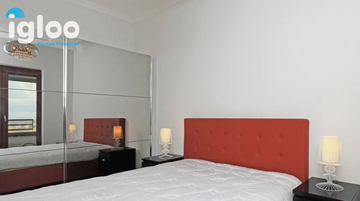 Trzypokojowy apartament z tarasem w Śródmieściu - zdjęcie 9