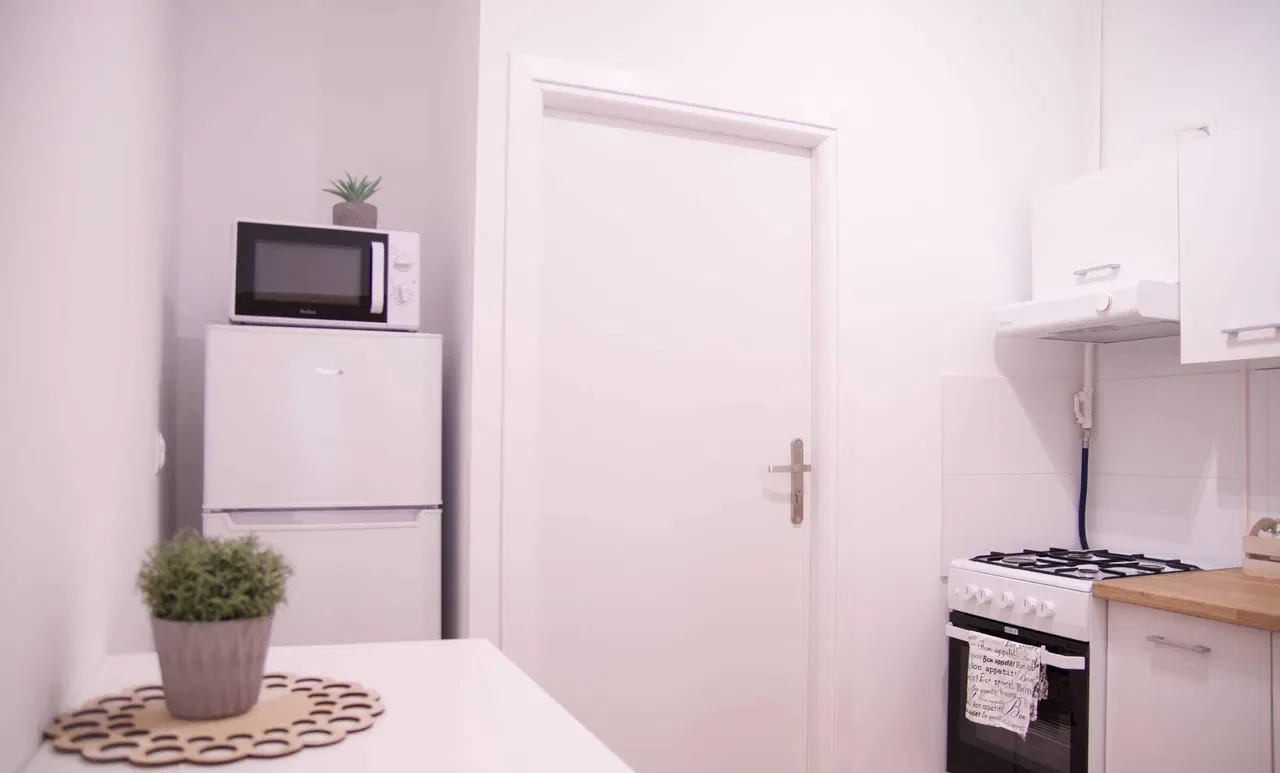 Pokój w mieszkaniu 3 osobowym Centrum Krowodrza Galla Królewska AGH UKEN UR UJ - zdjęcie 7