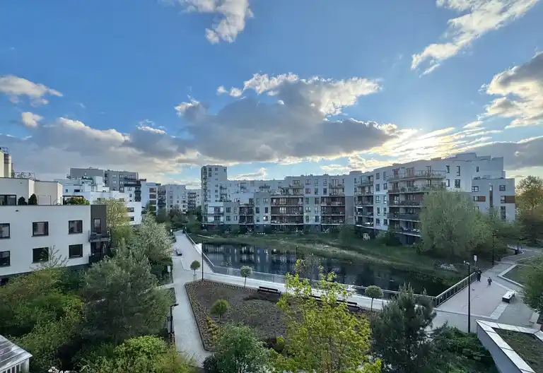 Elegancki apartament, osiedle LAKE PARK UL. PIESKOWA SKAŁA - zdjęcie 2