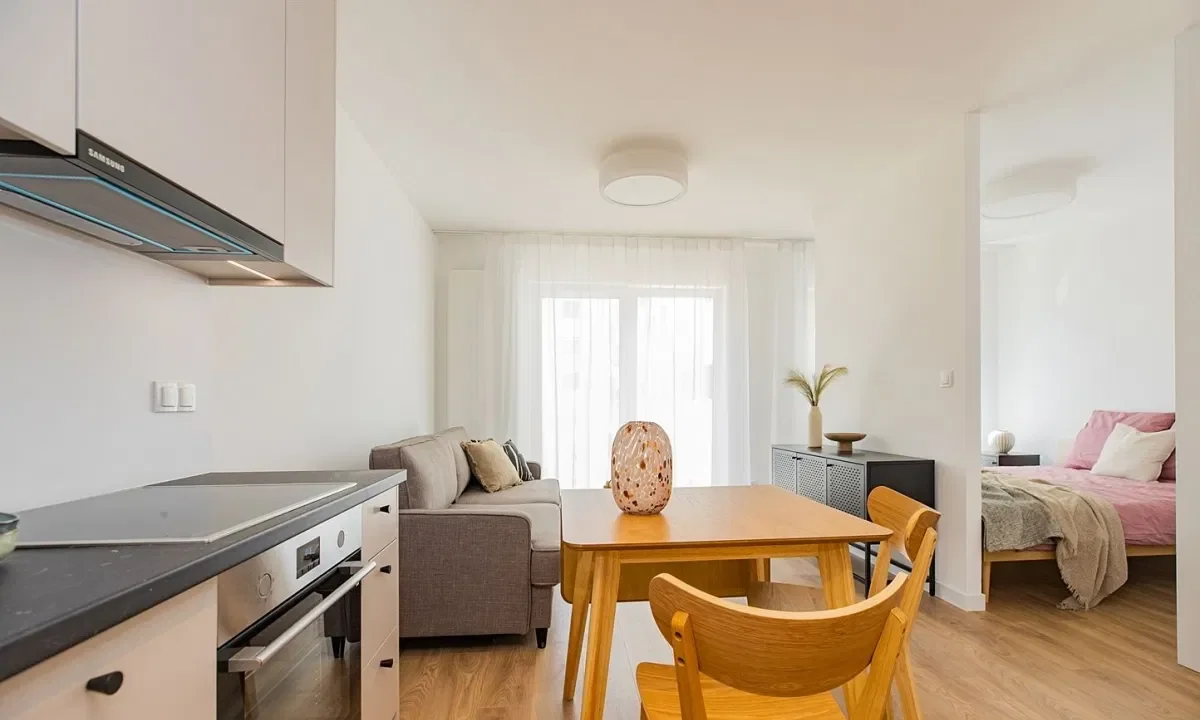 Studio | 33.3 m2 | Balkon | Internet w cenie | Bezpośrednio