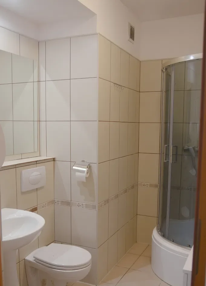Warszawa Praga Południe: mieszkanie 4 pokoje 64m2 po remoncie, blisko Ronda Wiatraczna - zdjęcie 9