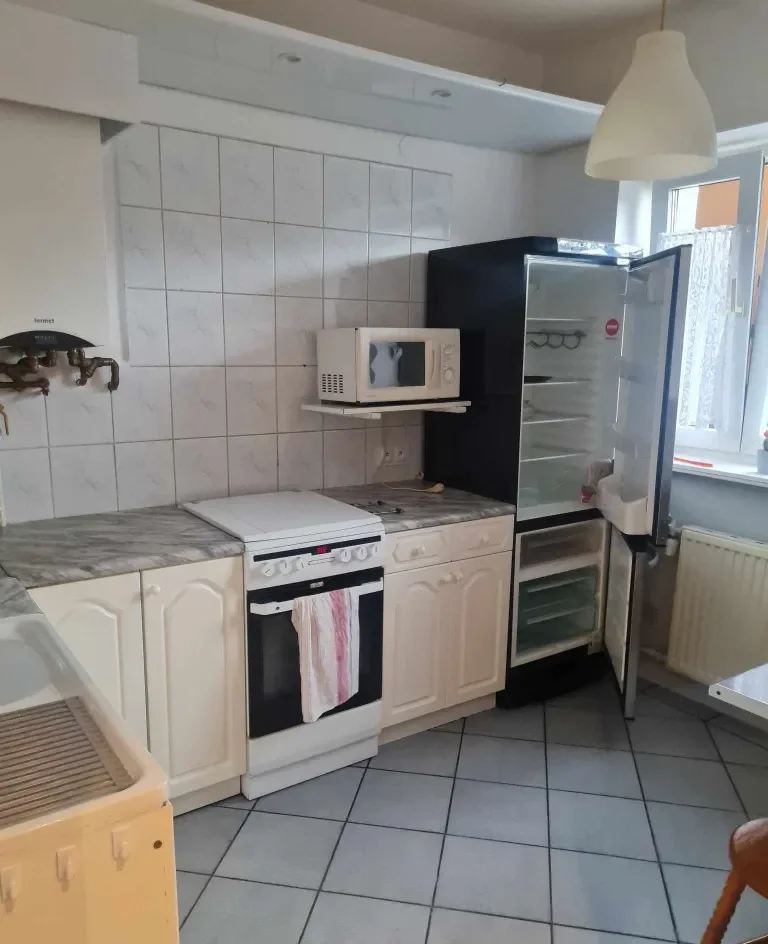 Pokój na wynajem w Luboniu - zdjęcie 3