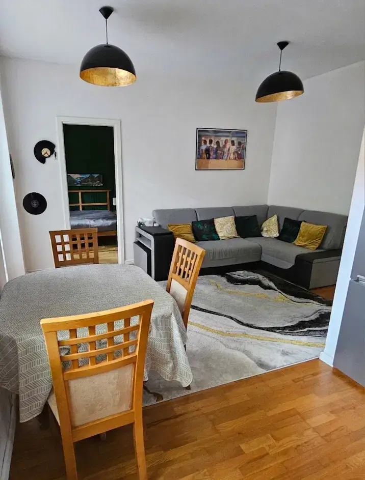 UMEBLOWANE 3-POKOJOWE | 47m2 | ŚWIETNA LOKALIZACJA | BALKON | PIWNICA - zdjęcie 2