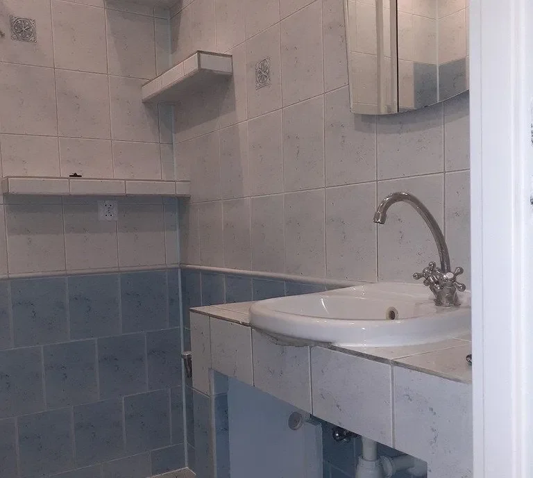 Domek 44m2 po remoncie + podwórko 300m2 Karczew - zdjęcie 8