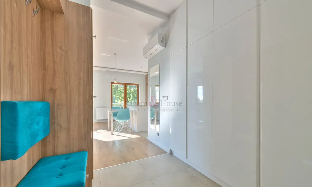 2-pokojowe mieszkanie, tuż po remoncie, nowy blok, parter, duży balkon - zdjęcie 10