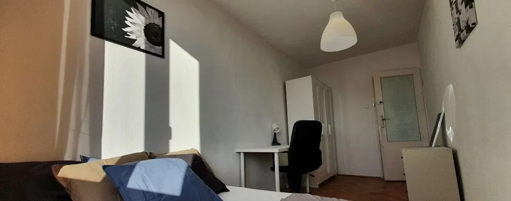 2 pokojowe mieszkanie z balkonem na Retkinii (Łódź) - zdjęcie 2