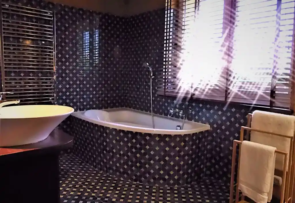 Pokój jednoosobowy z balkonem w apartamencie - zdjęcie 8