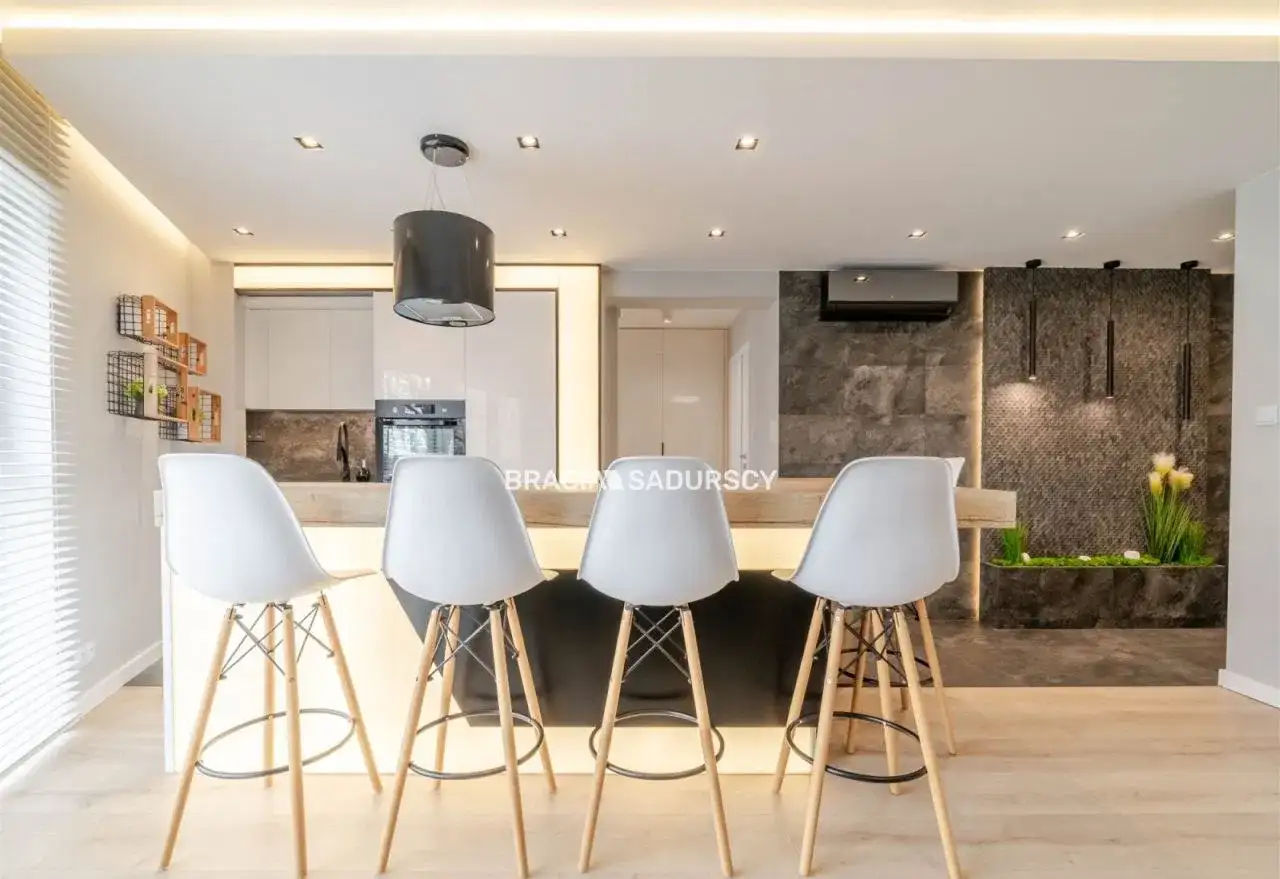 Apartament (Dębniki) z m. postojowym, 3pok, 71m2 - zdjęcie 6