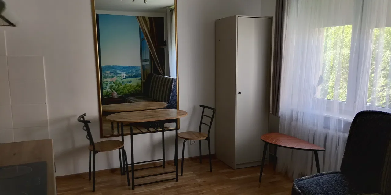 Wynajmę kawalerkę w centrum Kielc - zdjęcie 7