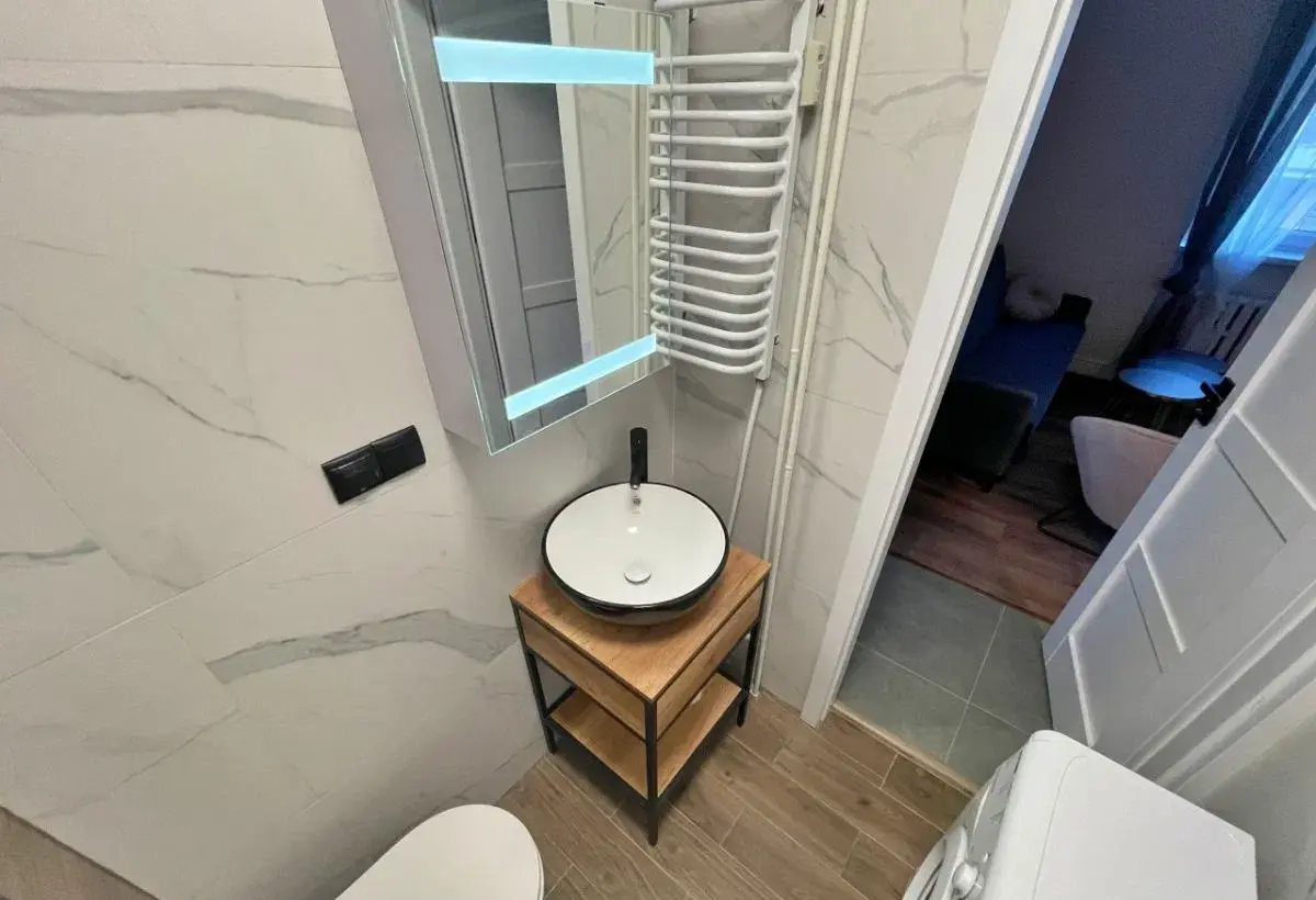 Lubicz Górny 2 Pokoje, Loggia, I piętro - zdjęcie 2