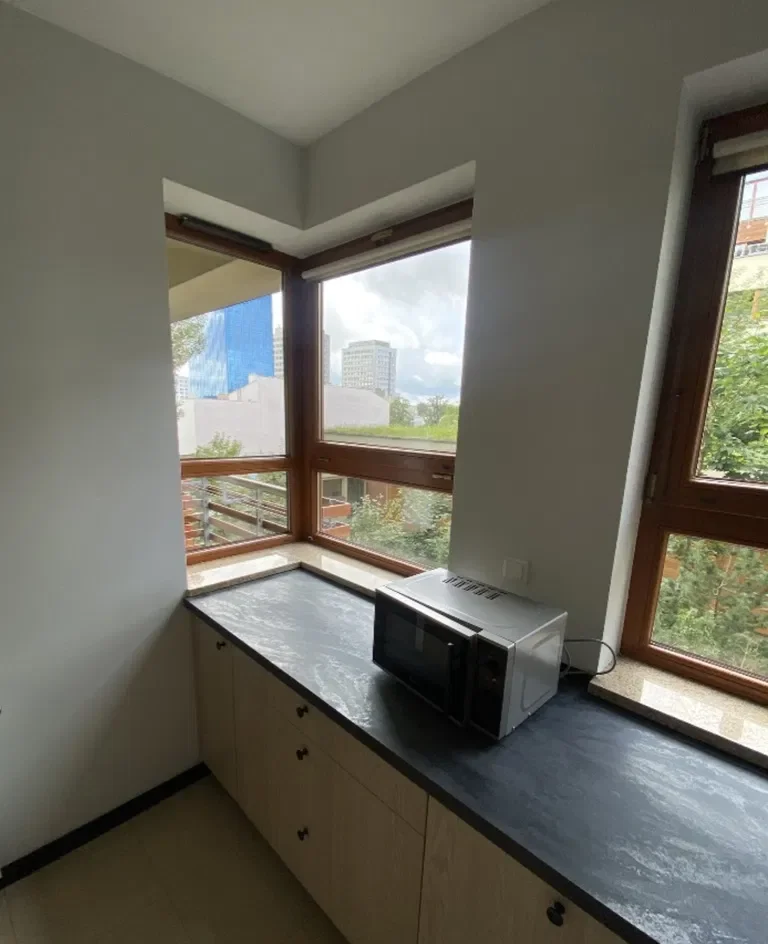 Stylowy i komfortowy Apartament, Centrum Łodzi! - zdjęcie 8