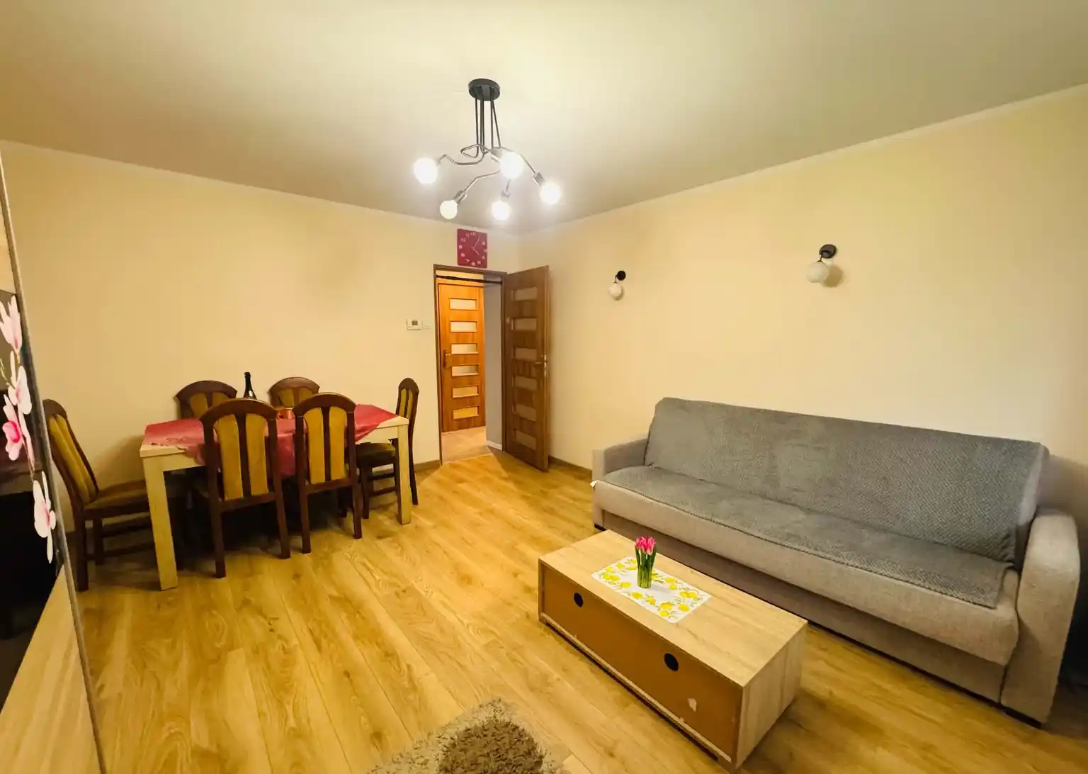 2 pokoje | Blisko centrum | Dąbrowa Górnicza | Kołłątaja - zdjęcie 2