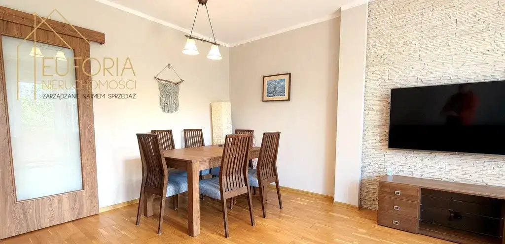 M4 Retkinia, Przestronne ul. Wyszyńskiego - zdjęcie 5