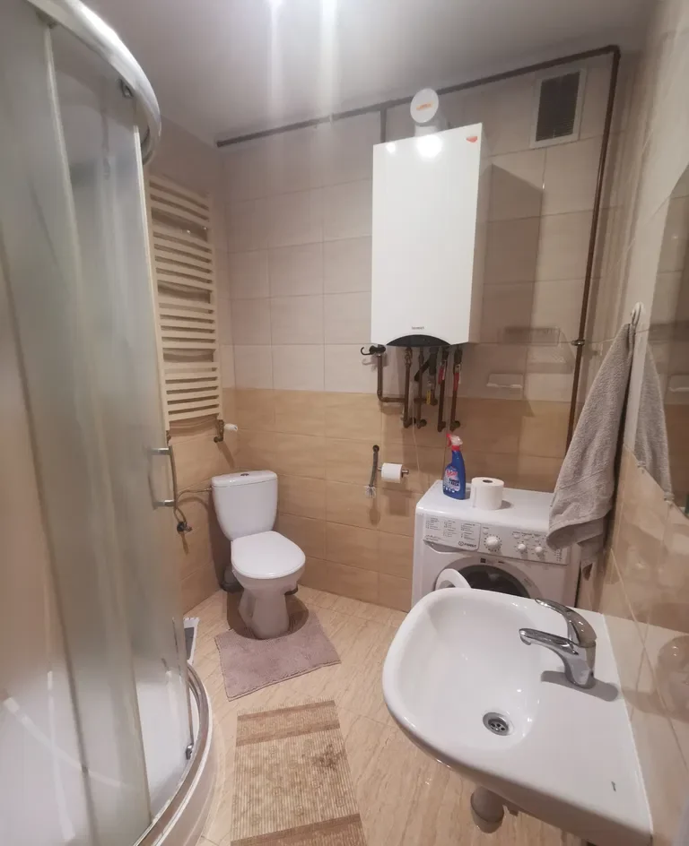 Duża kawalerka w centrum Świebodzina - zdjęcie 4