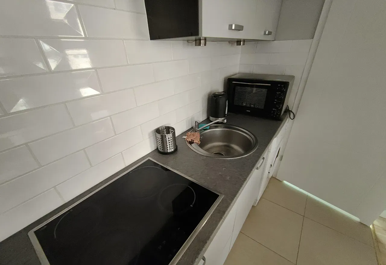 Cicha 10 mieszkanie 42 m2 + garaż w budynku - zdjęcie 4