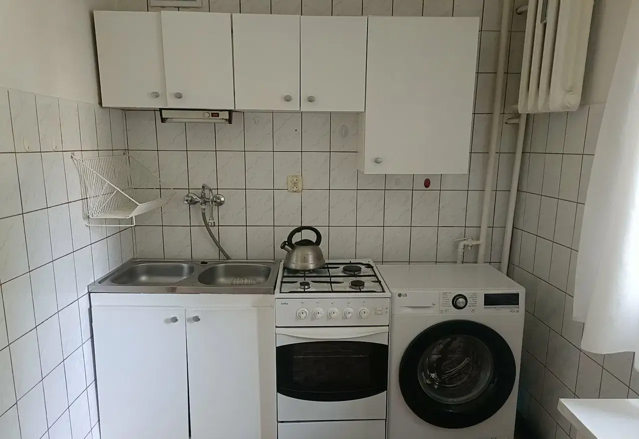 Mieszkanie 3-pokojowe na parterze. - zdjęcie 9