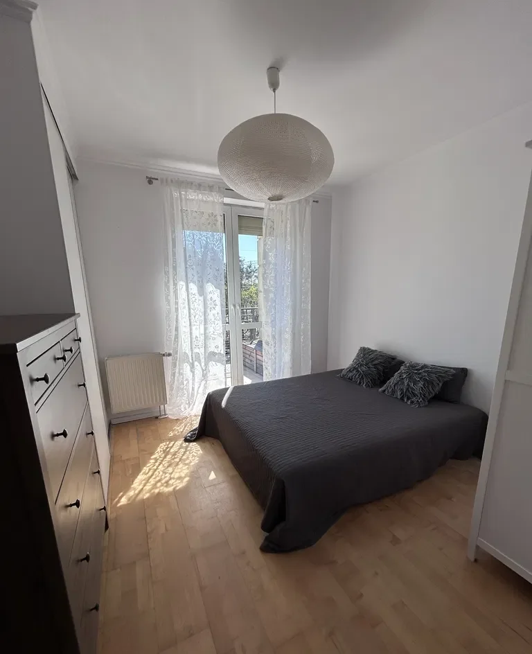 Przestronne mieszkanie 80 m² w zielonej części Warszawy (Stara Miłosna, Wesoła) - zdjęcie 4