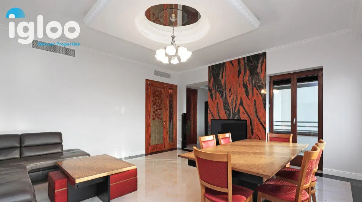 Trzypokojowy apartament z tarasem w Śródmieściu