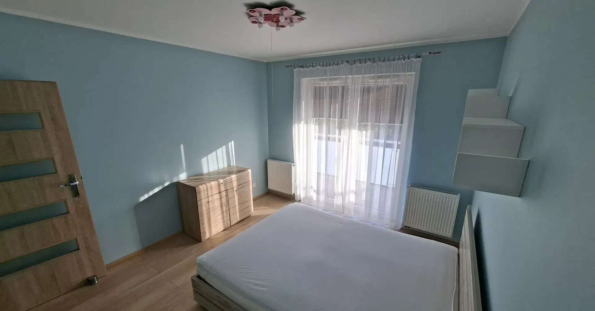 Mieszkanie, 3 pokojowe. 68m2. 2 miejsca postojowe. - zdjęcie 9