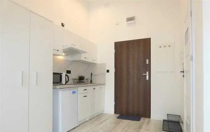 Kawalerka 20,5 m² przy ul. Legionów 18 – centrum - zdjęcie 6