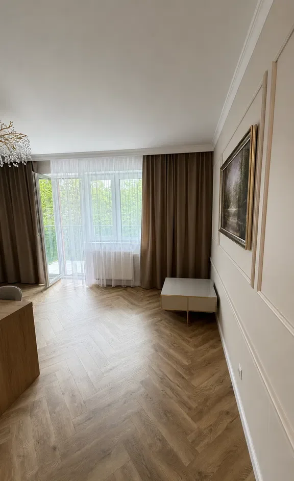 Elegancki Apartament z widokiem na park i miejscem parkingowym - zdjęcie 3