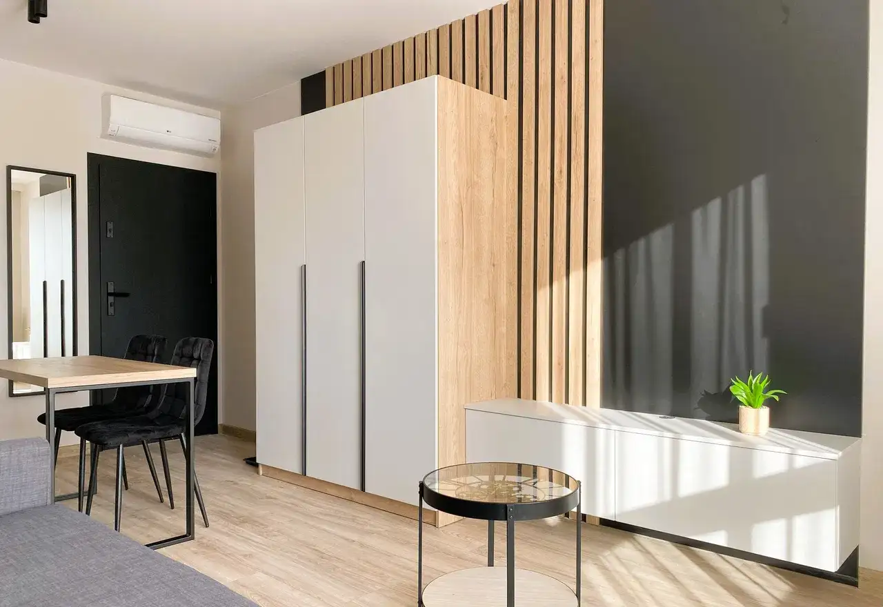 KOMFORTOWY APARTAMENT Z KLIMATYZACJĄ I MIEJSCEM W HALI GARAŻOWEJ - zdjęcie 2