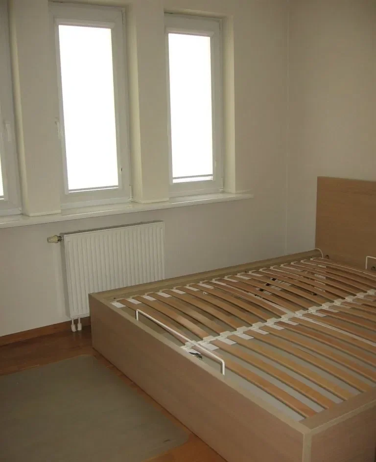 Piaseczno ul Mlynarska 53m2 ,2 pokoje , garaż - zdjęcie 6