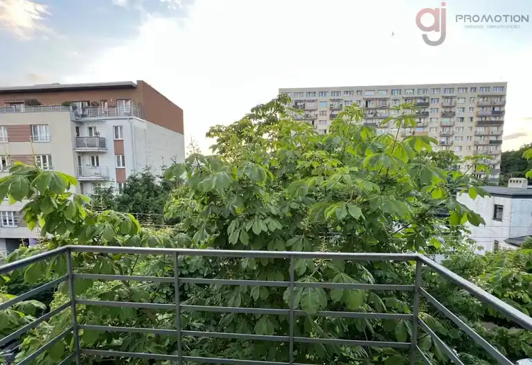 Klimatyczna kawalerka 26 m2, przy Atlas Arenie - zdjęcie 9