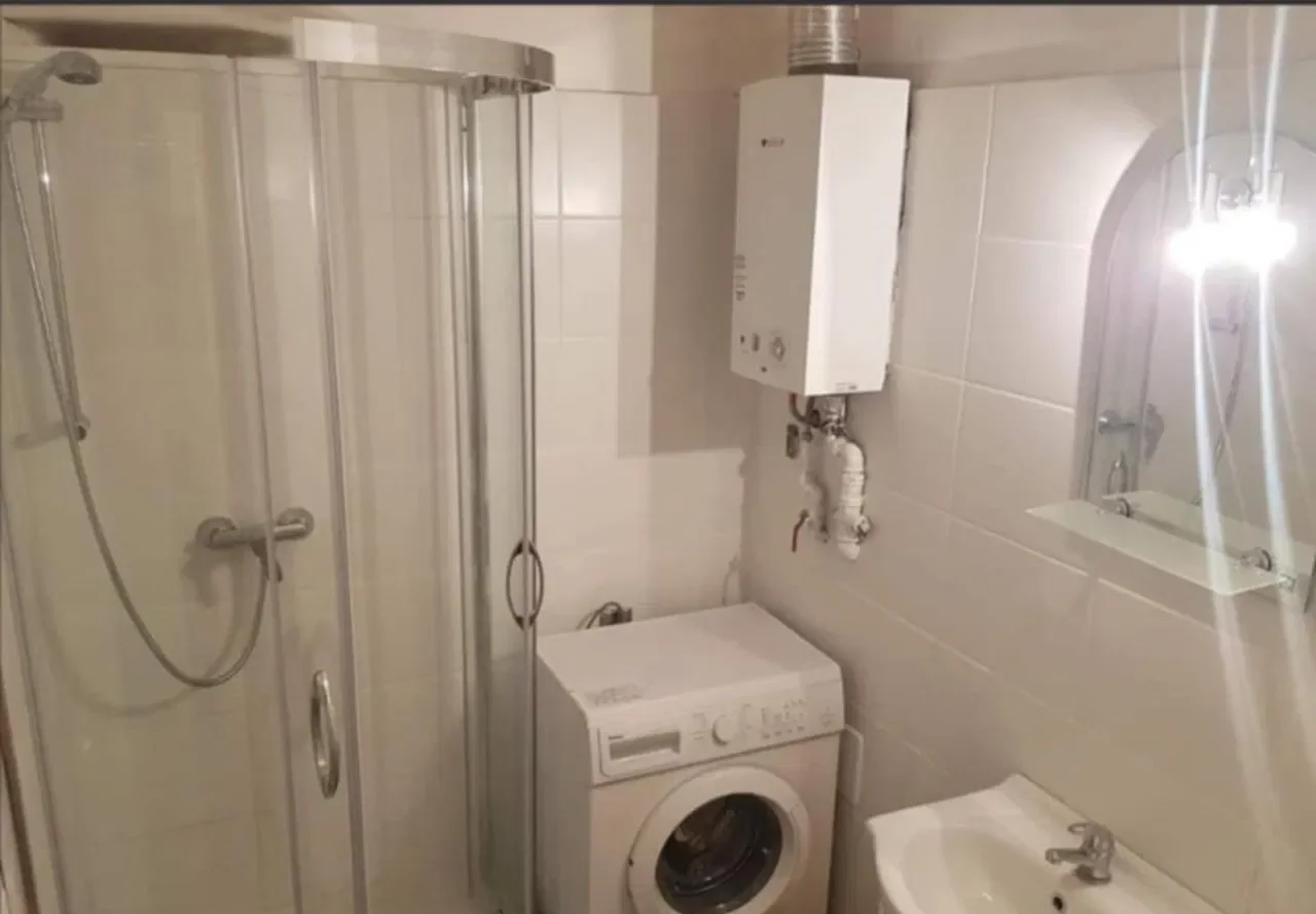 Pokój nr.3 na Wynajem obok ZUT ( Centrum) - Room for Rent - zdjęcie 4