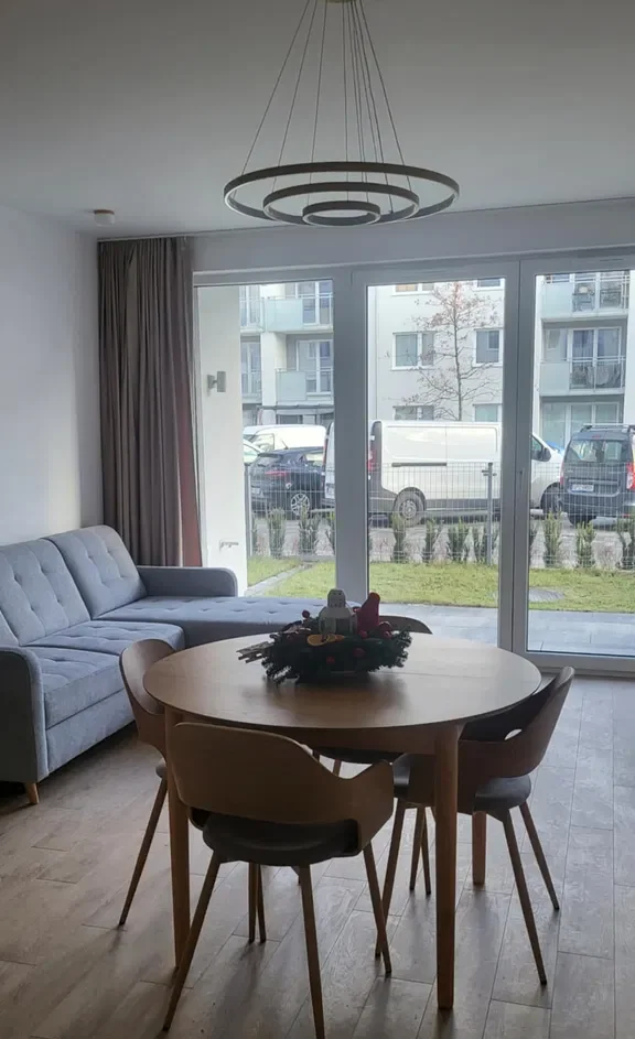 Mieszkanie 2 pok.parter z ogródkiem ładnie urządzone Gdynia Wiczlino - zdjęcie 2