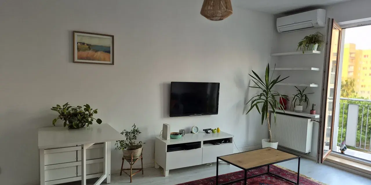 Nowe 2-pokojowe mieszkanie 43m2 z klimatyzacją i garażem w Radomiu - zdjęcie 3