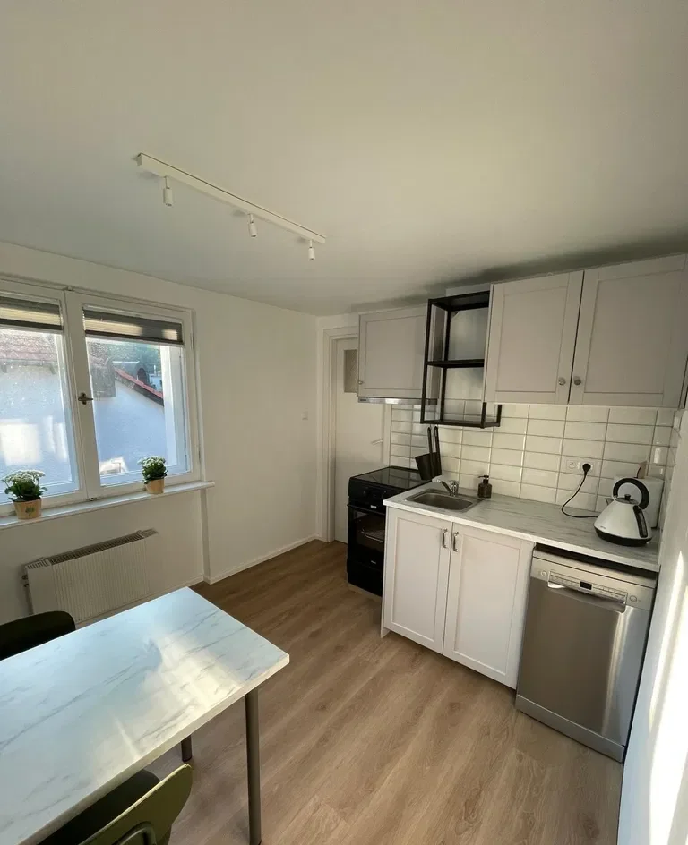 Przytulny apartament z widokiem na Zatokę Gdańską - zdjęcie 6