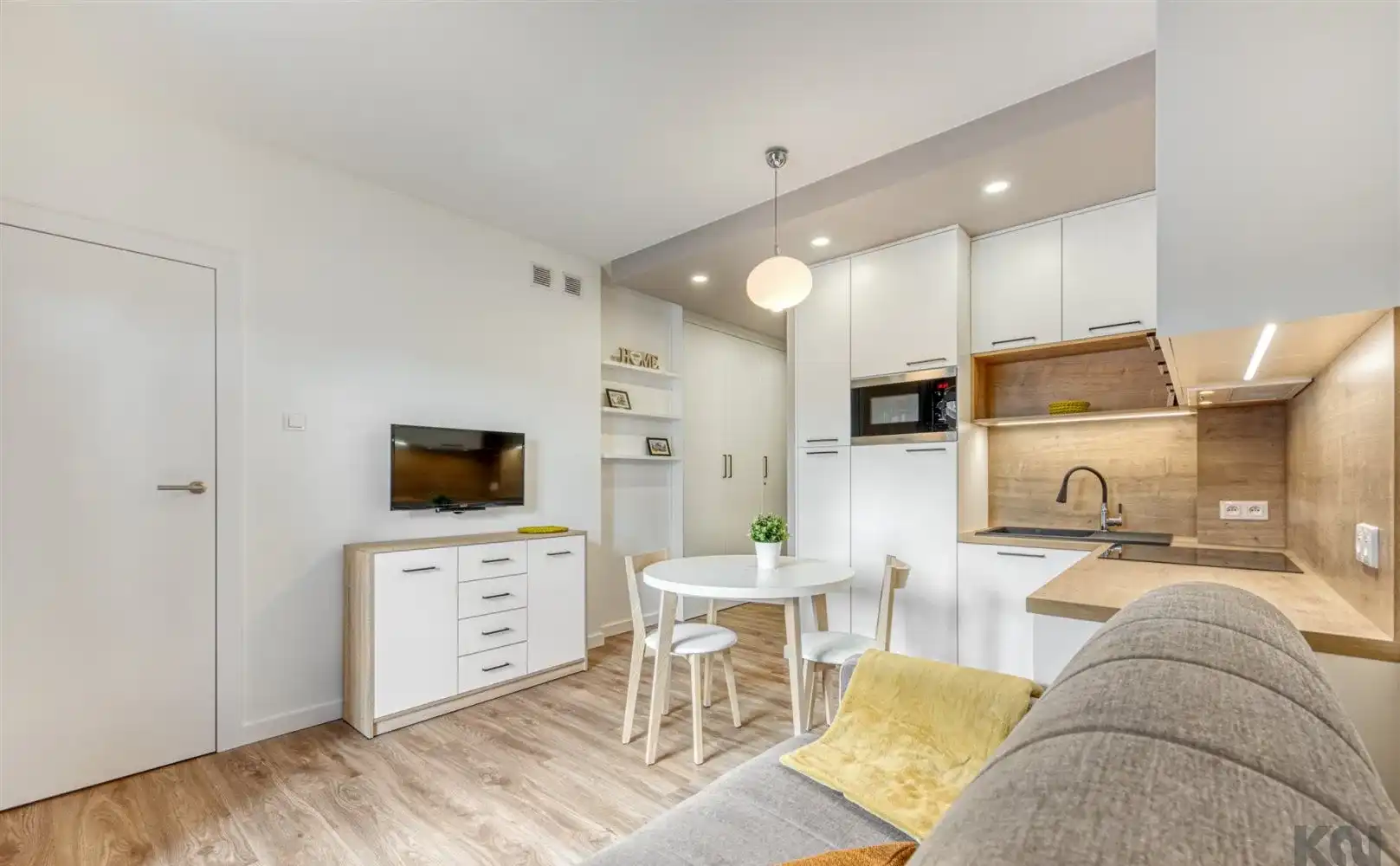 Nowoczesny apartament przy Manufakturze - zdjęcie 8