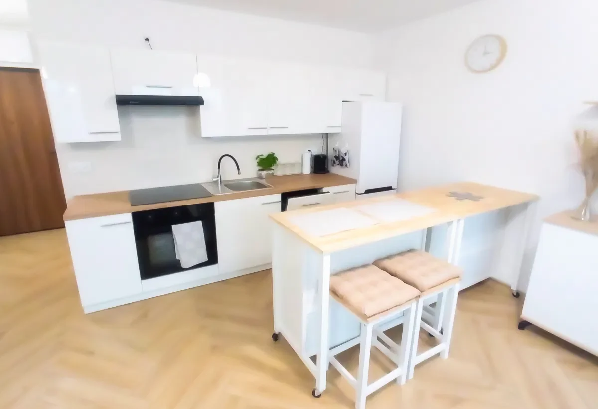 Komfortowa kawalerka | Balkon | Widok | Garaż | Chociebuska, Nowy Dwór - zdjęcie 4