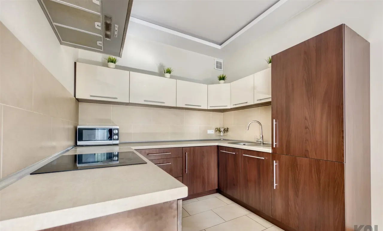 Atrakcyjny apartament na Radogoszczu - zdjęcie 10