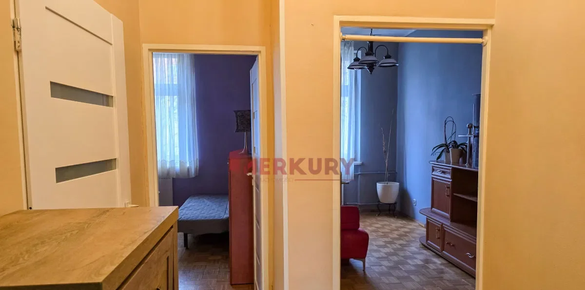 Kozanów | 3 pokoje | Wysokie Sufity - zdjęcie 9