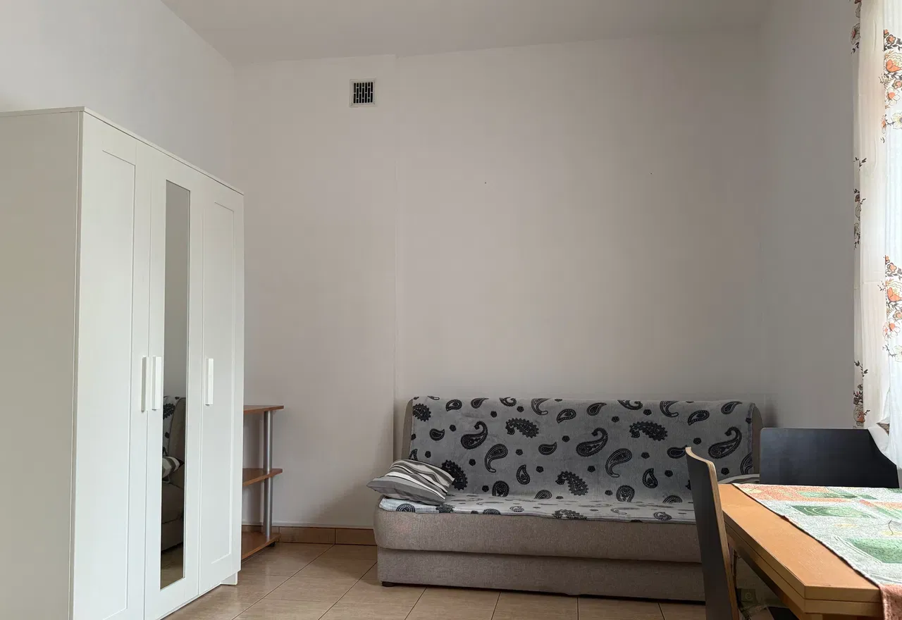 Samodzielny pokój 20m2 w Wawrze (ul. Mrówcza) od zaraz - zdjęcie 2