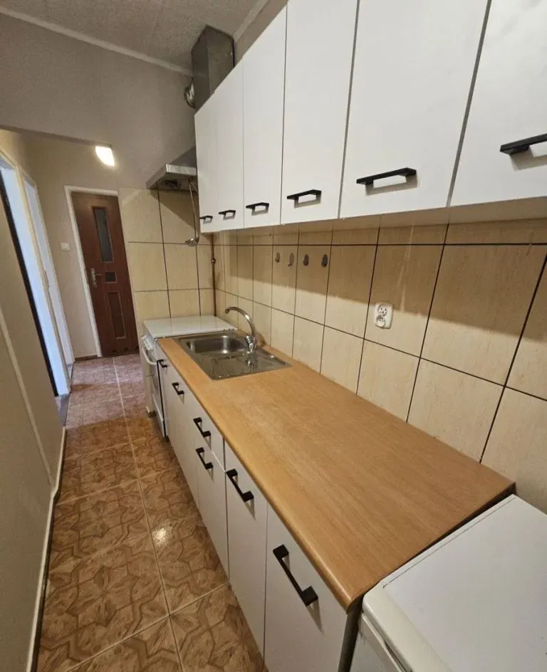 Pereca - 2 osobne pokoje, balkon, bez mebli - zdjęcie 8