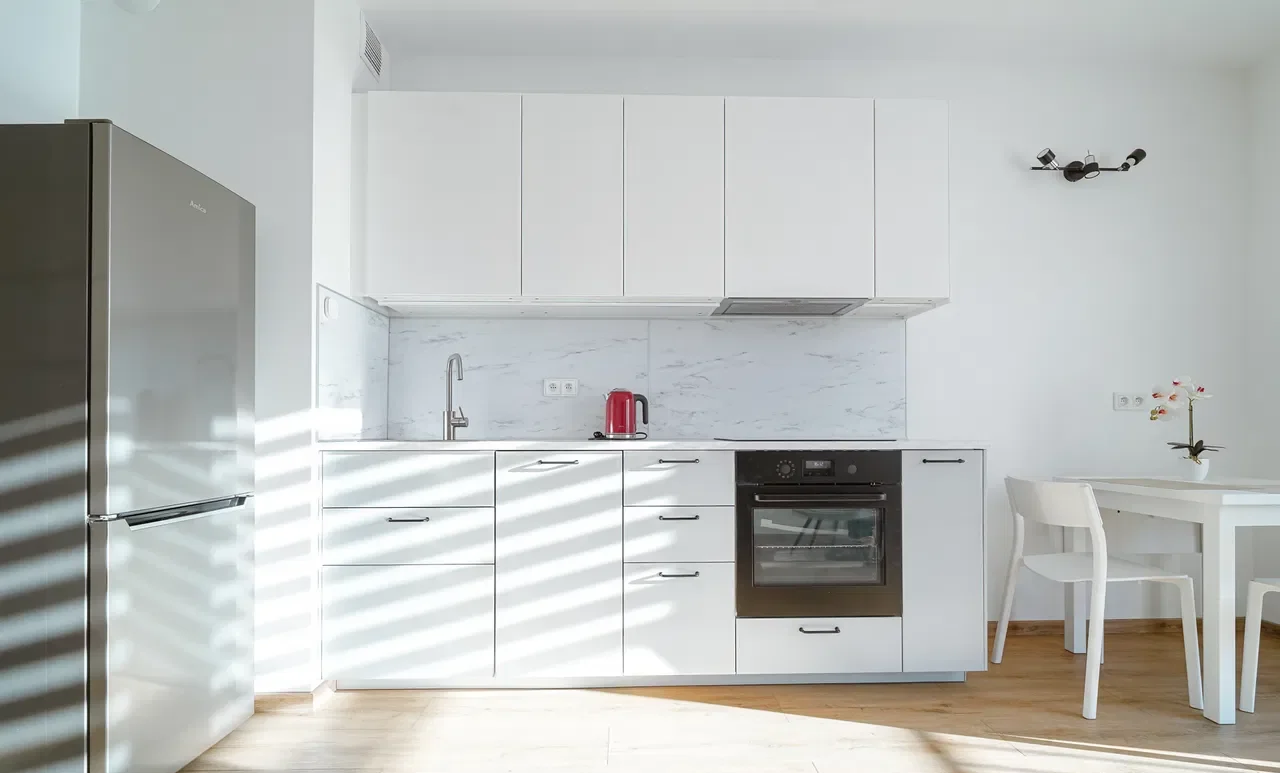 Mieszkanie 30 m2 w apartamentowcu, z balkonem i garażem - zdjęcie 3