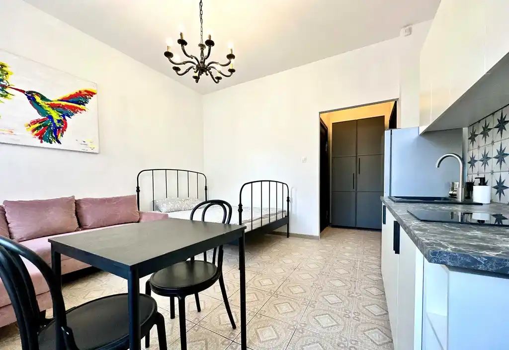 Kawalerka 25 m² do wynajęcia w Sopocie przy ul. Niepodległości - zdjęcie 4