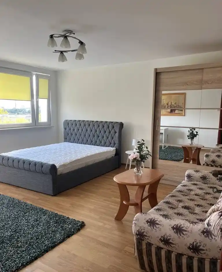 Pokój dla pary | Komfort i przestrzeń | Wrocław, Bezpieczna - zdjęcie 8