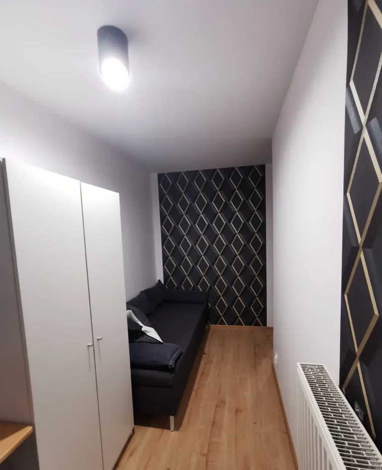 Pokój z balkonem - zdjęcie 4