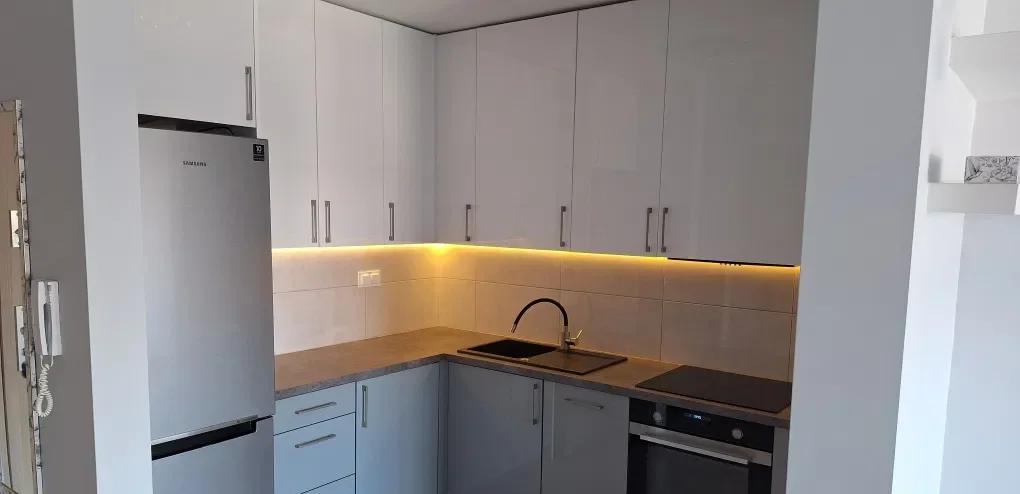 Mieszkanie 47m² w centrum Ciechanowa - zdjęcie 2