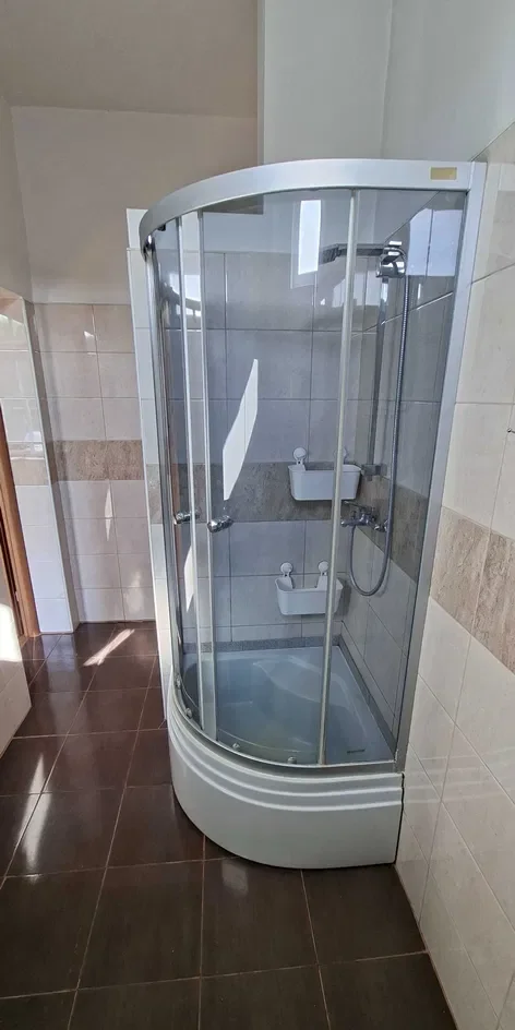 Do wynajęcia duże 3-pokojowe mieszkanie. - zdjęcie 7