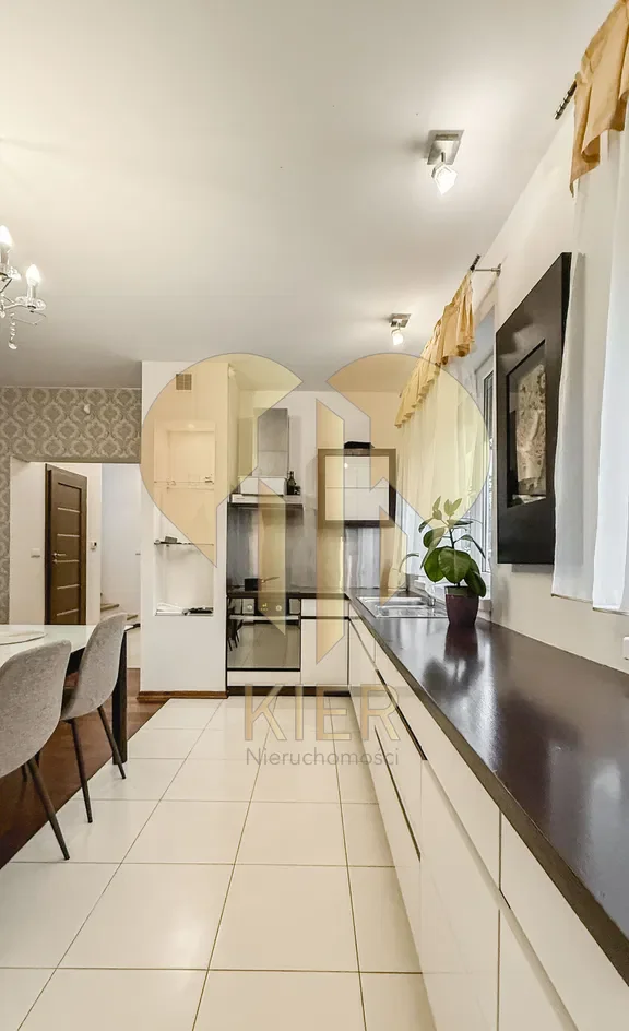 4 pokoje | garaż | duży balkon | komórka - zdjęcie 9