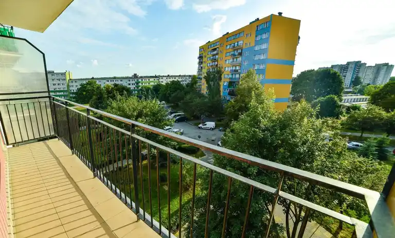 WOLNY OD ZARAZ! Pokój jedynka, ul. SYMPATYCZNA 16 balkon - zdjęcie 4