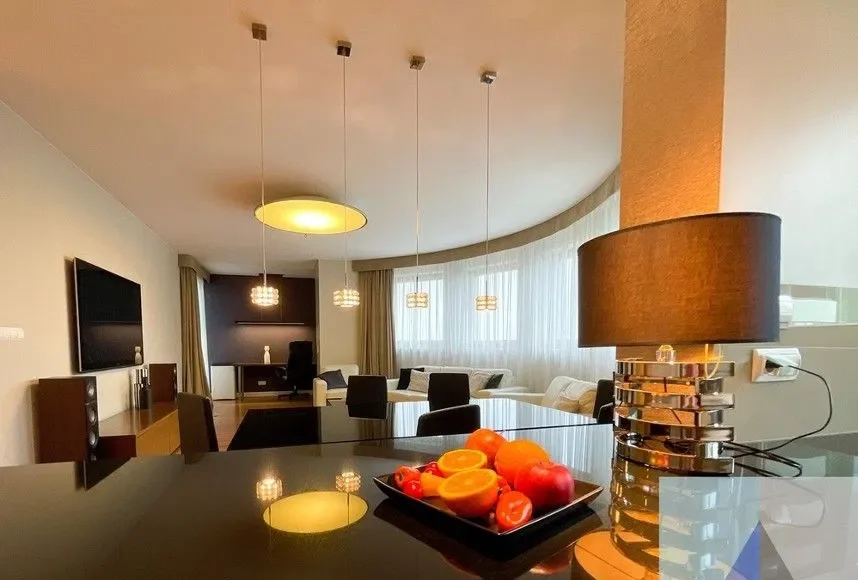 Ekskluzywny apartament, klimatyzacja, otwarta przestrzeń - zdjęcie 2