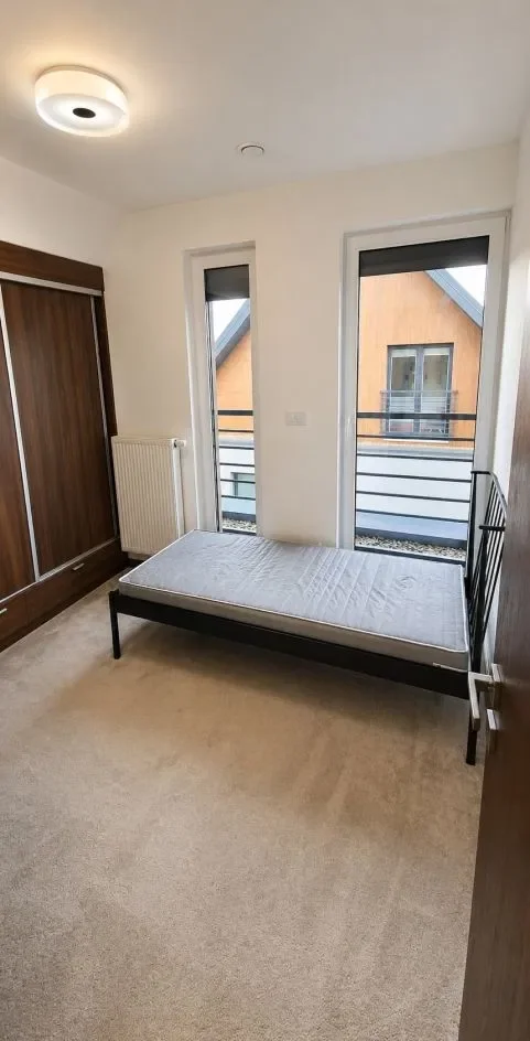 Dom jednorodzinny w zabudowie bliźniaczej w Zielonkach - zdjęcie 5