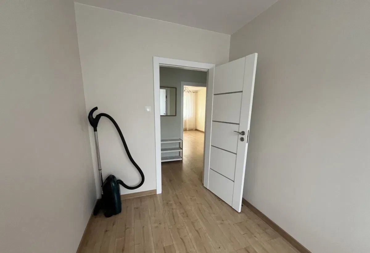 trzypokojowe po generalnym remoncie, balkon - zdjęcie 7