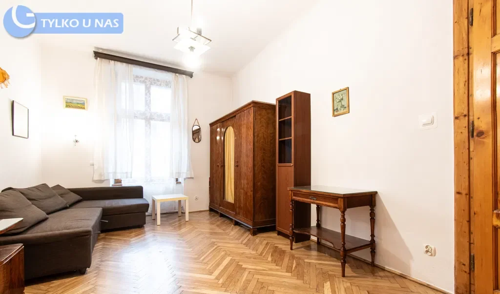 Kazimierz, 40m2, kawalerka z osobna kuchnia - zdjęcie 2